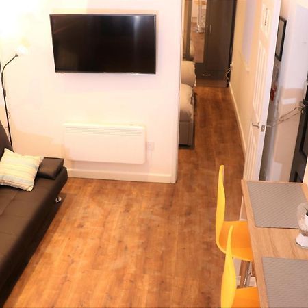 Modern Newgate Apartments - Convenient Location, Close To All Local Amenities Stoke-on-Trent Exterior foto